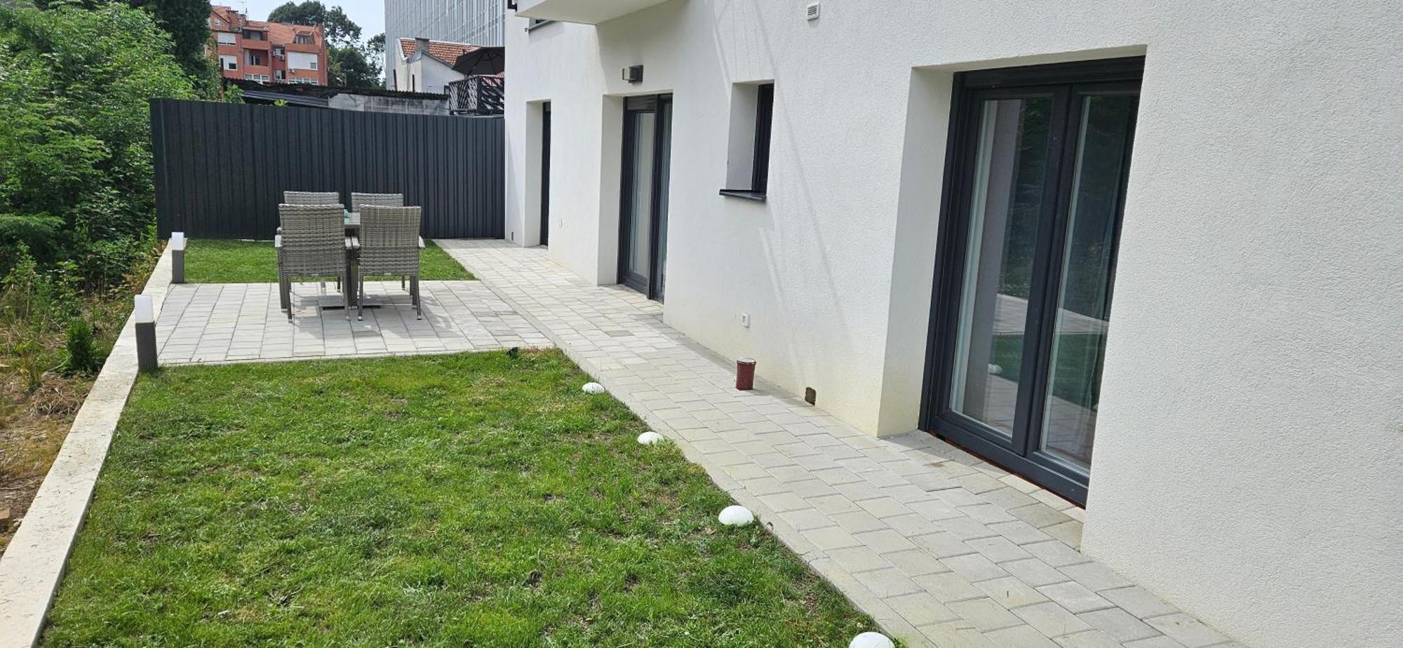 Superior Apartment Lisinski - Private Parking - 2 & 3 Bedroom Zágráb Kültér fotó
